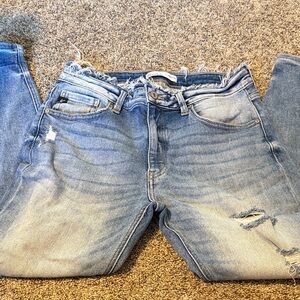 KanCan women’s Faded Blue Relaxed Jeans with distraction 30